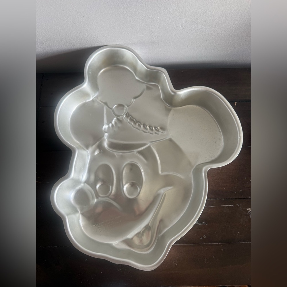 Vintage Wilton Mickey Mouse Cake Pan – Disney, 515-302